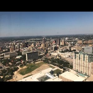 Meet your Posher, Felicity